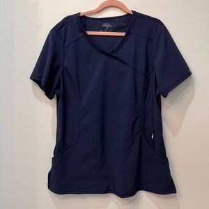 Cherokee Infinity Women's scrub bundle size Large. Scrub top pants